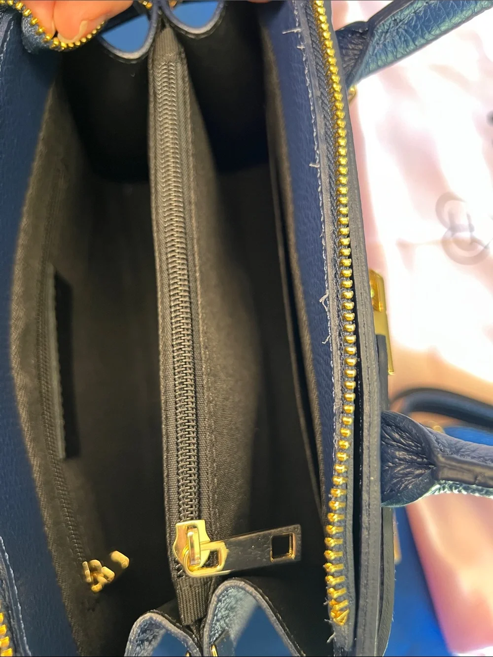 Filomena navy leather